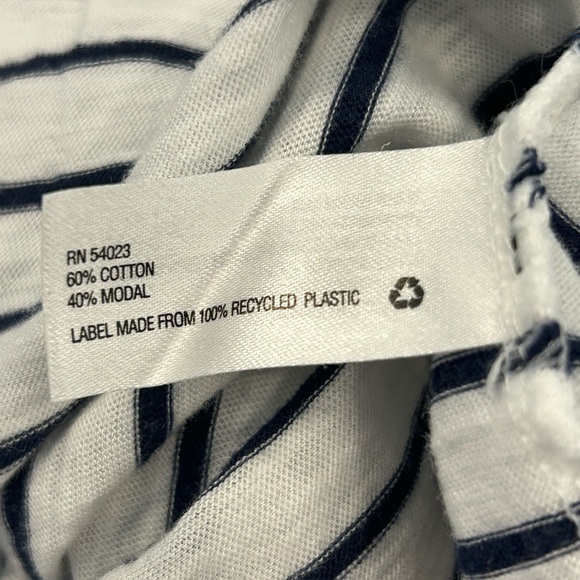 Gap Women’s Black/White Striped Lime Green Bead Studded Modal T-Shirt Top Size M - Picture 7 of 8